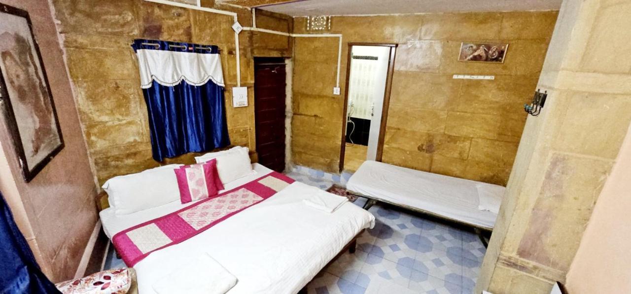 Nomadic Backpackers Hostel Jaisalmer Δωμάτιο φωτογραφία