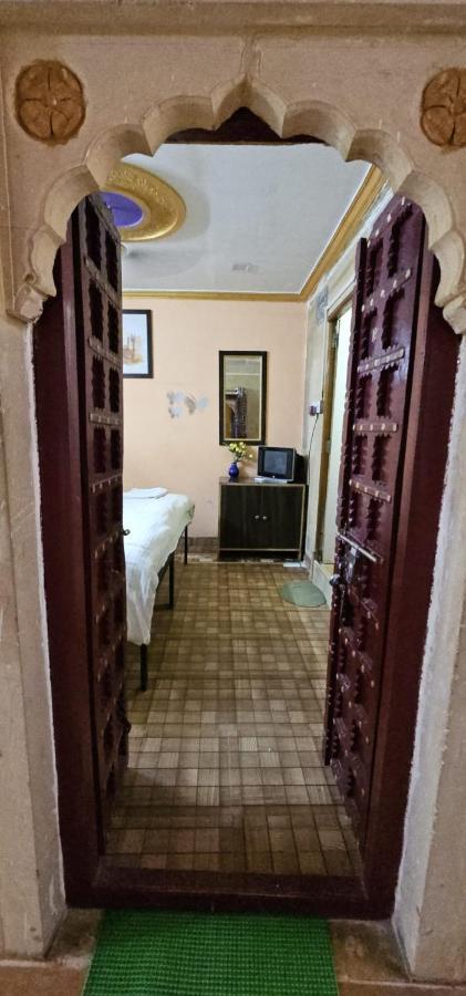 Nomadic Backpackers Hostel Jaisalmer Εξωτερικό φωτογραφία